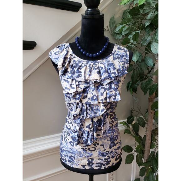 CAbi Blouse Top Womens XS White Animal Print Cascade Ruffle Sleeveless Pullover - Picture 2 of 12